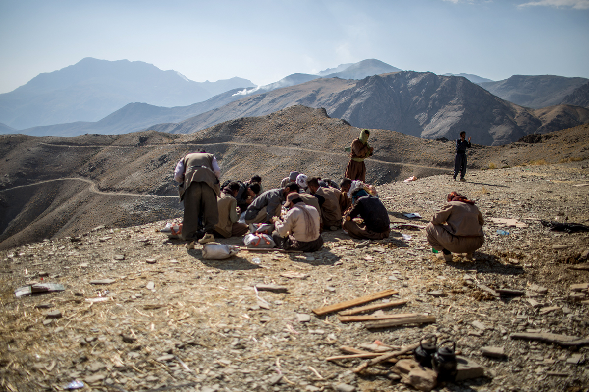 Smuggling through Iraq-Iran Kurdistan region/Please Do Not Use