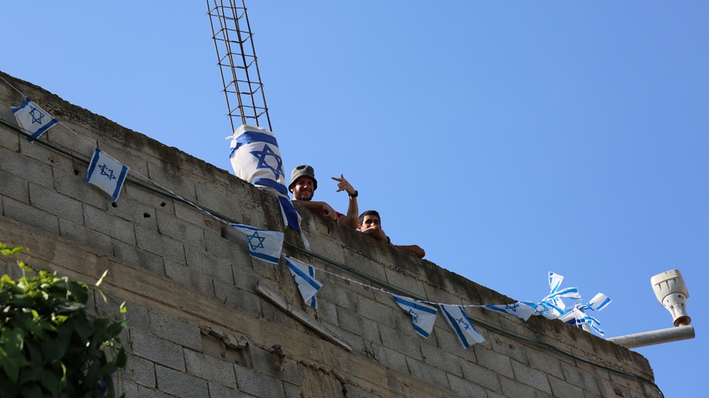 According to rights group B'Tselem, 'Israel is effecting a silent, ongoing transfer of Palestinians from the heart of Hebron' [Mersiha Gadzo/Al Jazeera] 