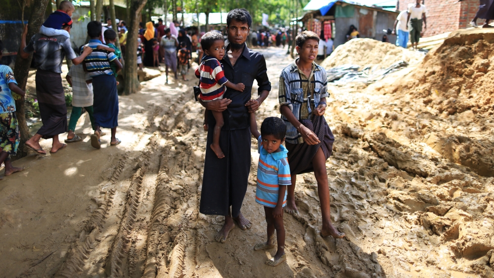The UN has called the exodus of Rohingya to Myanmar the 'most urgent refugee crisis in the world' [Showkat Shafi/Al Jazeera]