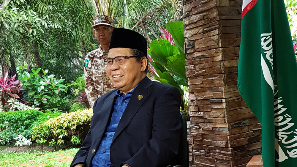 Al Haj Murad Ebrahim leads the Moro Islamic Liberation Front as it negotiates a peace deal with the Philippine government [JC Gotinga/Al Jazeera]