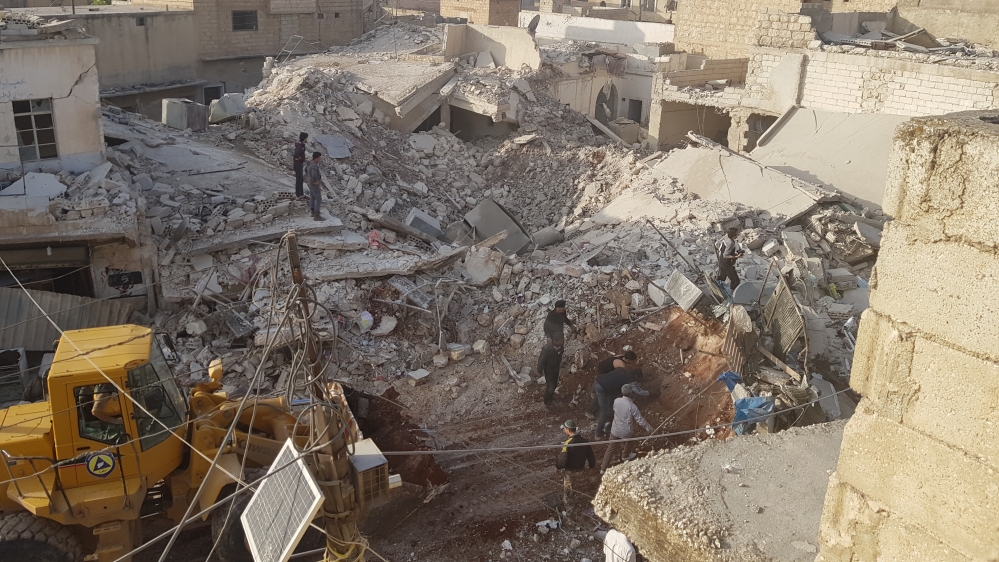 Airstrike over marketplace at Aleppo