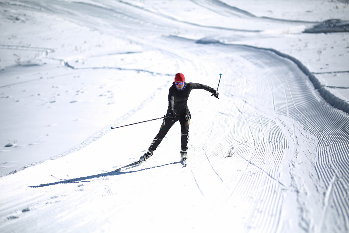 Samaneh started being competitive in cross-country skiing in 2008, when she took part in a World Cup race in Tehran.