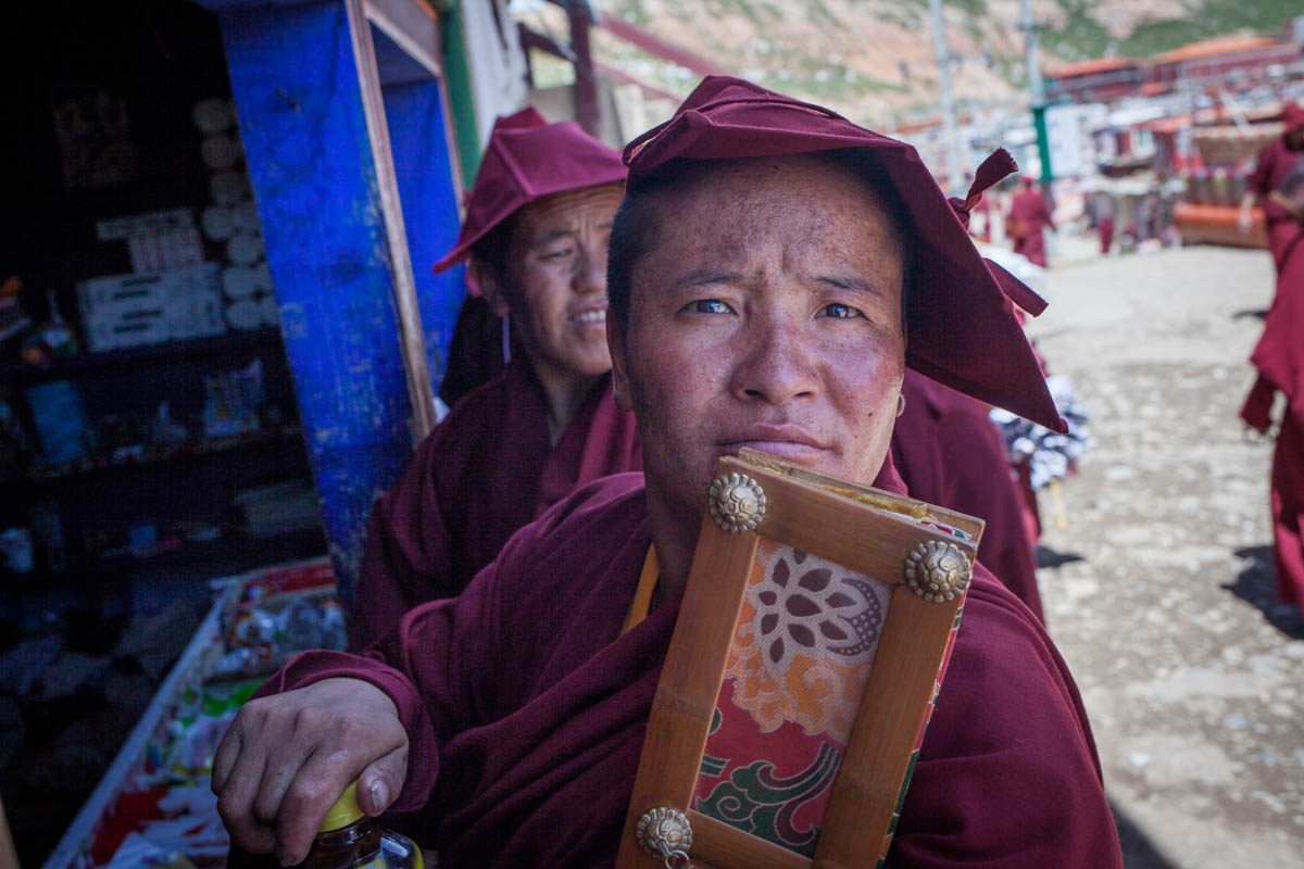 Yarchen Gar: The mountain monastery