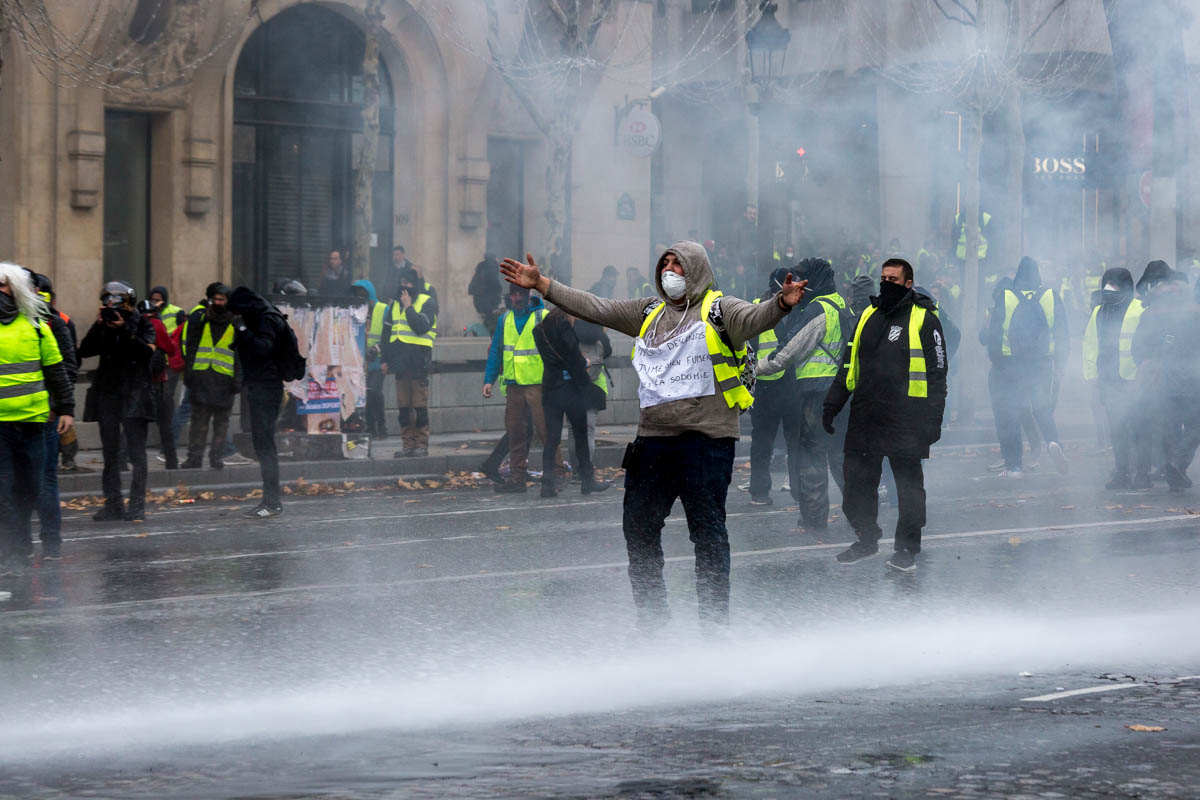 France Vs. Macron/Please Do Not Use