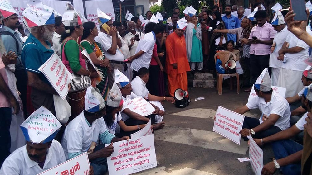 Protesters in Kerala have come out in support of those who claim to have been abused [Raksha Kumar/Al Jazeera]