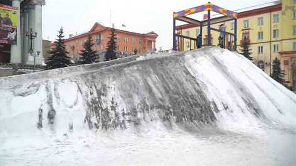 Polluted snow sparks health fears in Siberia