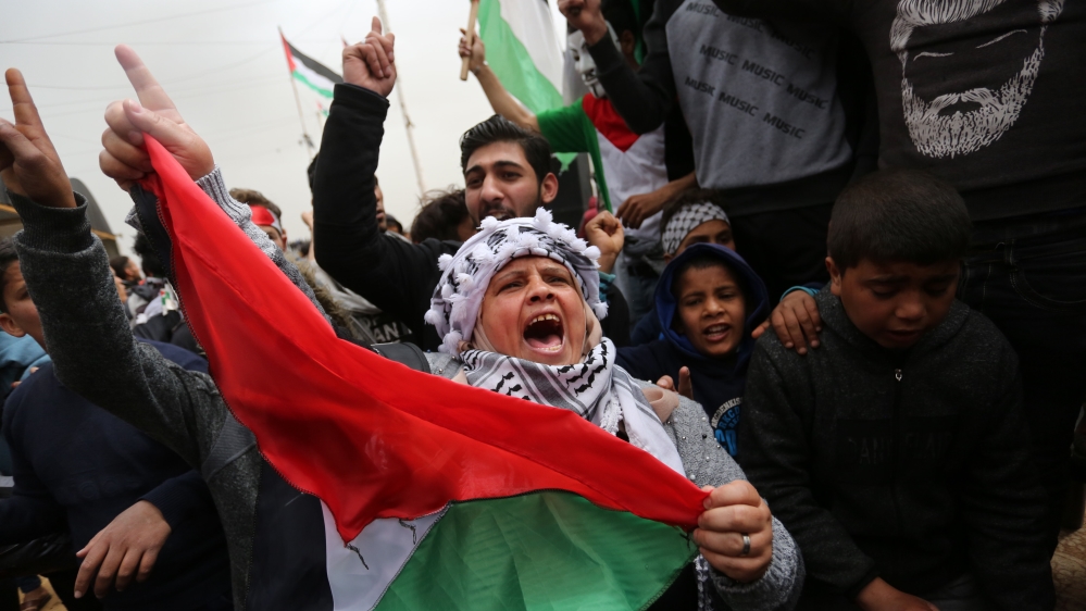 
The Great March of Return protests began on March 30 last year after civil society groups in Gaza called for action against the crippling Israeli blockade against the enclave [Ashraf Amra/Anadolu]
