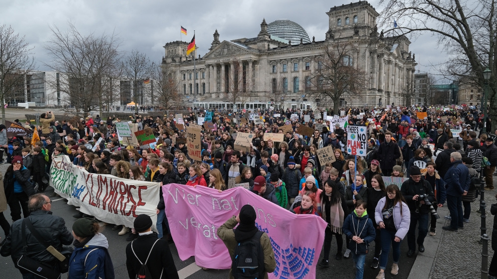 Carbon dioxide emissions hit record levels in 2017 and again last year [Sean Gallup/Getty Images]