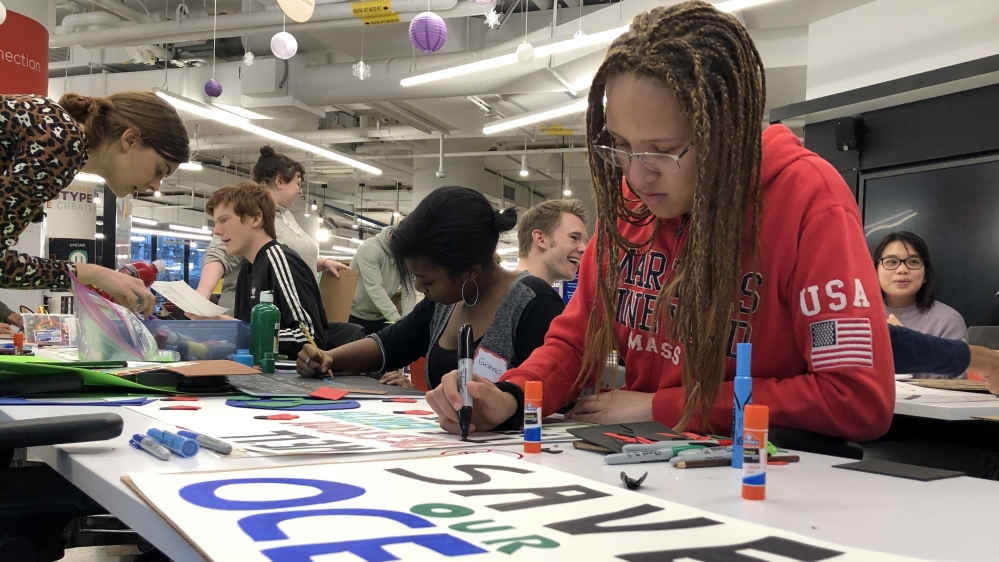 The protesters want a national emergency to be declared on climate change [Ben Piven/Al Jazeera]