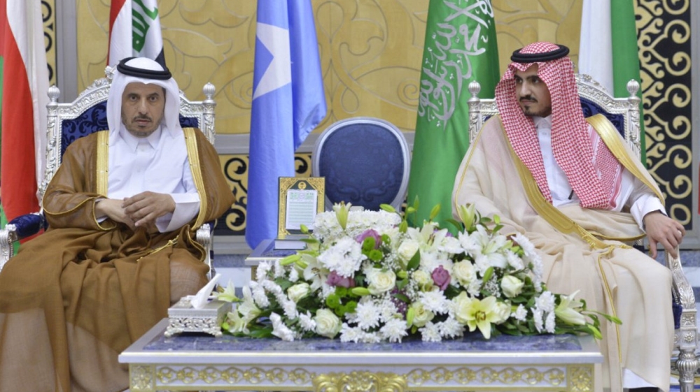 Qatar''s Prime Minister and Interior Minister Sheikh Abdullah bin Nasser bin Khalifa Al Thani is received by Saudi Prince Badr bin Sultan bin Abdulaziz in Jeddah