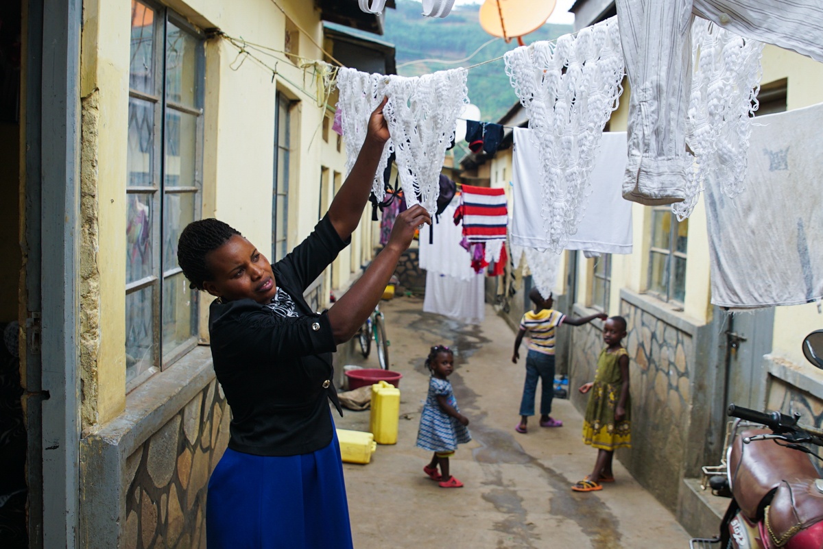 Uganda women cross border traders [Alice McCool/Al Jazeera]