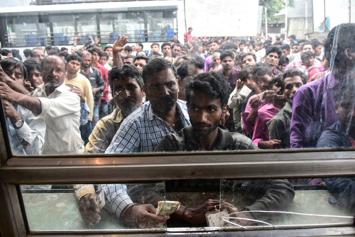 100 days of lockdown in Kashmir