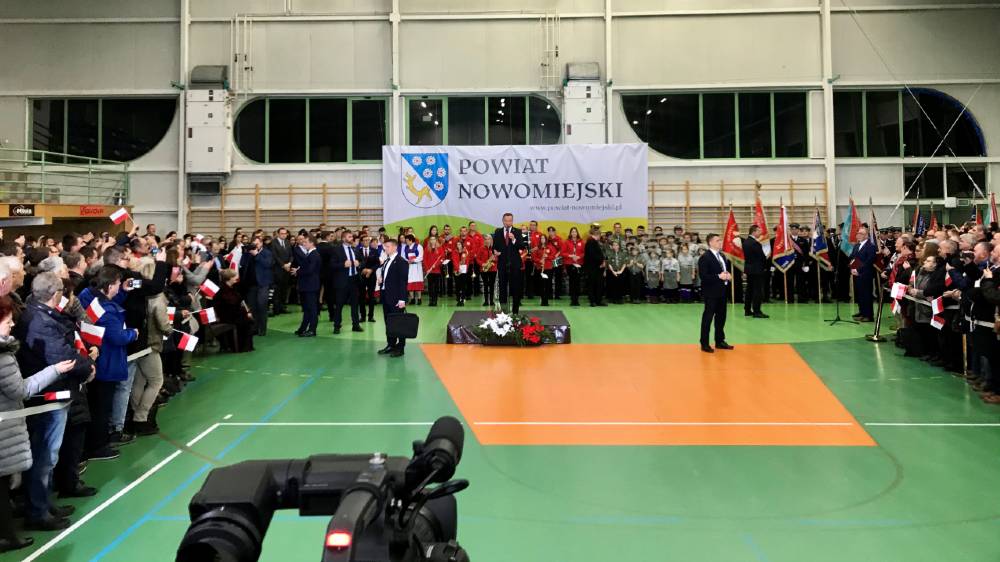 Duda on tour [Maria Wilczek/Al Jazeera]