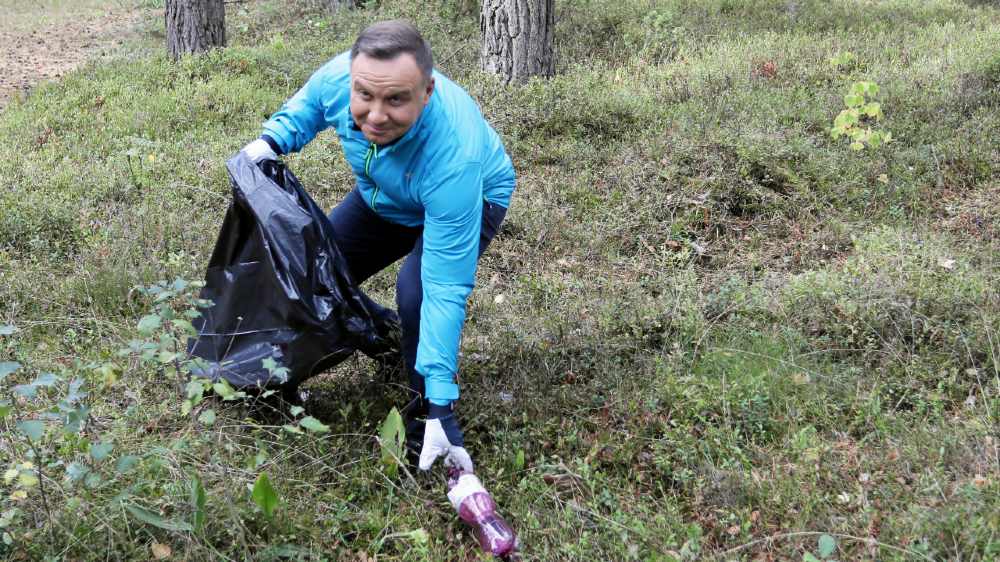 Duda litter pick