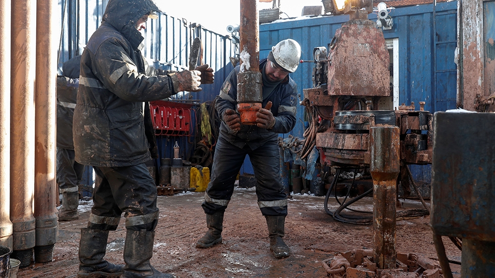 Russia oil drilling
