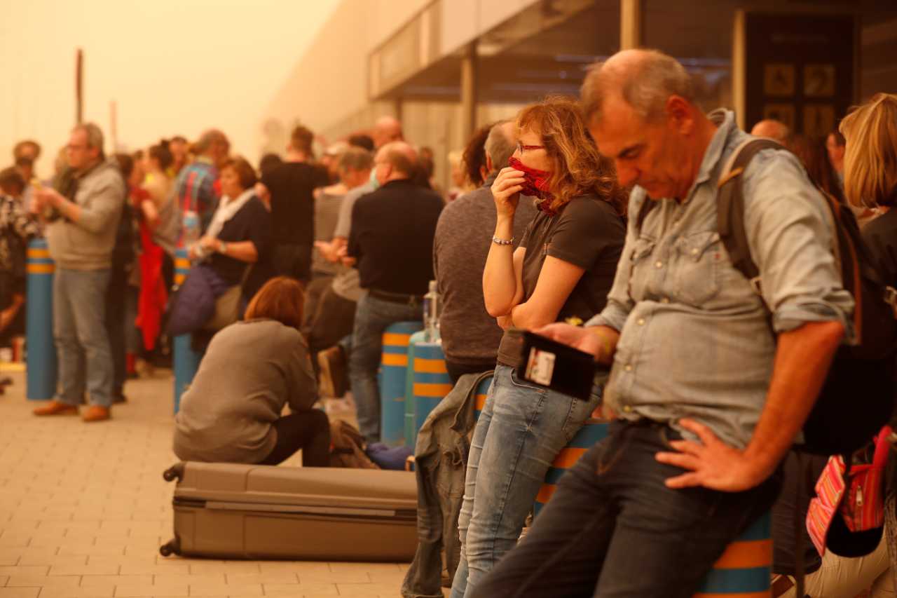 Canary islands sandstorm - reuters