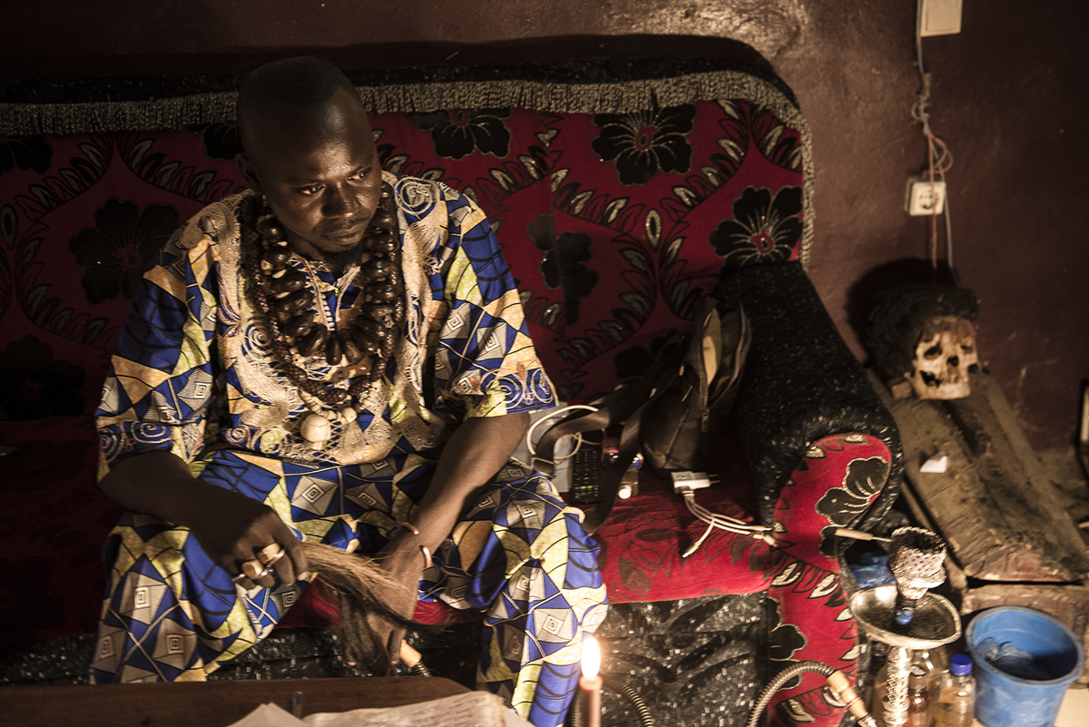 “Atatoro" is considered one of the most powerful sorcerer in Bangui. Atatoro is specialized in the disappearance of the enemies of those who ask for his service. The cost of his services are very high