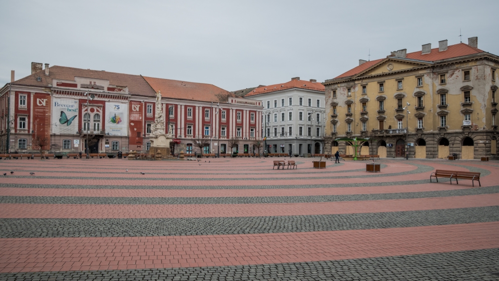 Documenting Romanians daily life under Covid-19 from a motorhome [Ioana Moldovan/Al Jazeera]