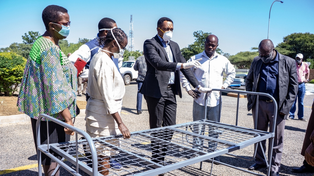 Zimbabwe enters second week of Covid-19 lockdown  