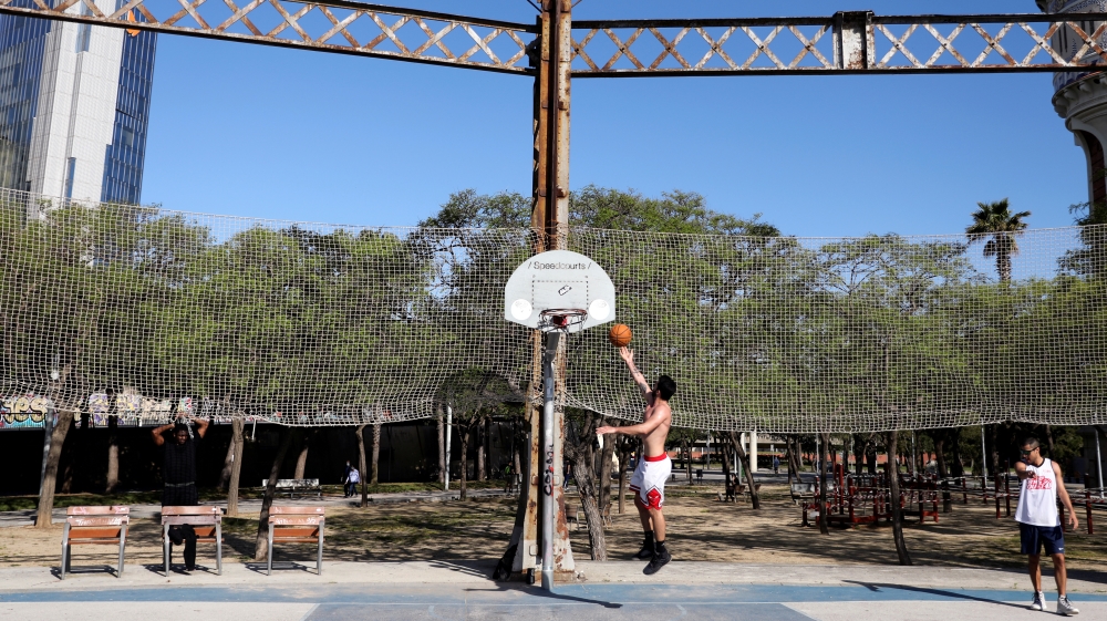 The coronavirus disease (COVID-19) outbreak in  Barcelona