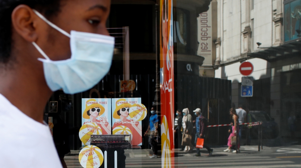 France requires masks inside public places