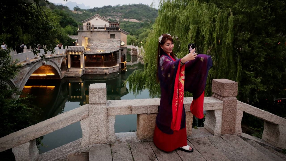 The Ministry of Culture and Tourism said tourist sites should allow 50 percent of their daily visitor capacity, up from 30 percent, and that interprovince group tours should be resumed as well