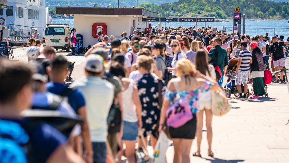 Holiday queue at City Hall Quay