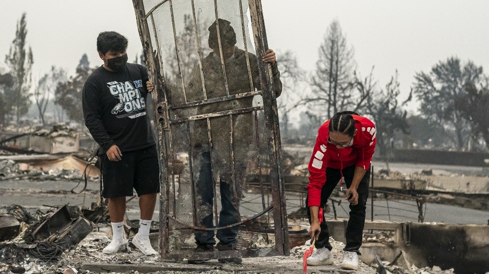 US - ALMEDA - FIRE - BURNS - THROUGH - SOUTHWESTERN - OREGON