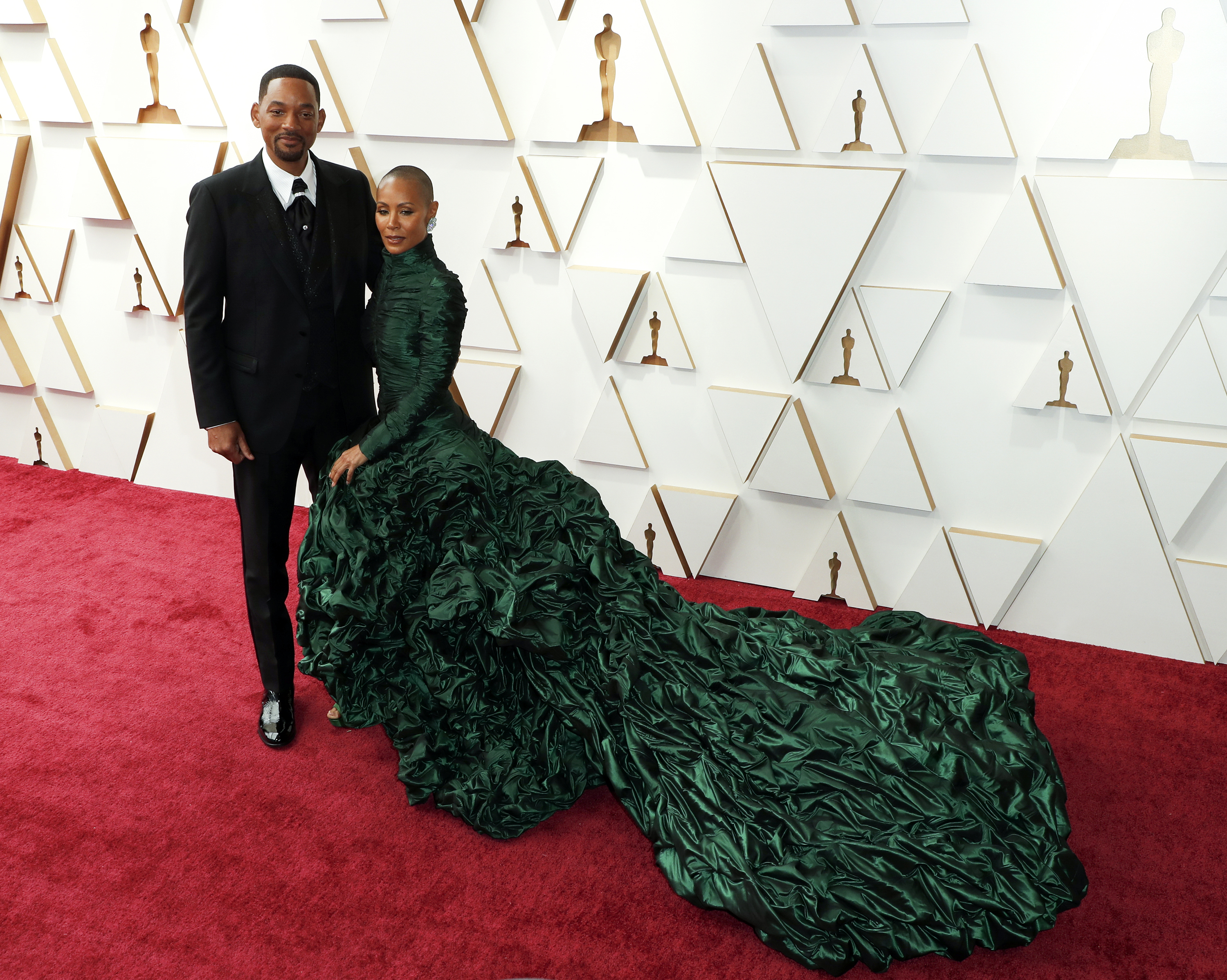 Will Smith and his wife Jada Pinkett Smith on the red carpet before the Oscars ceremony