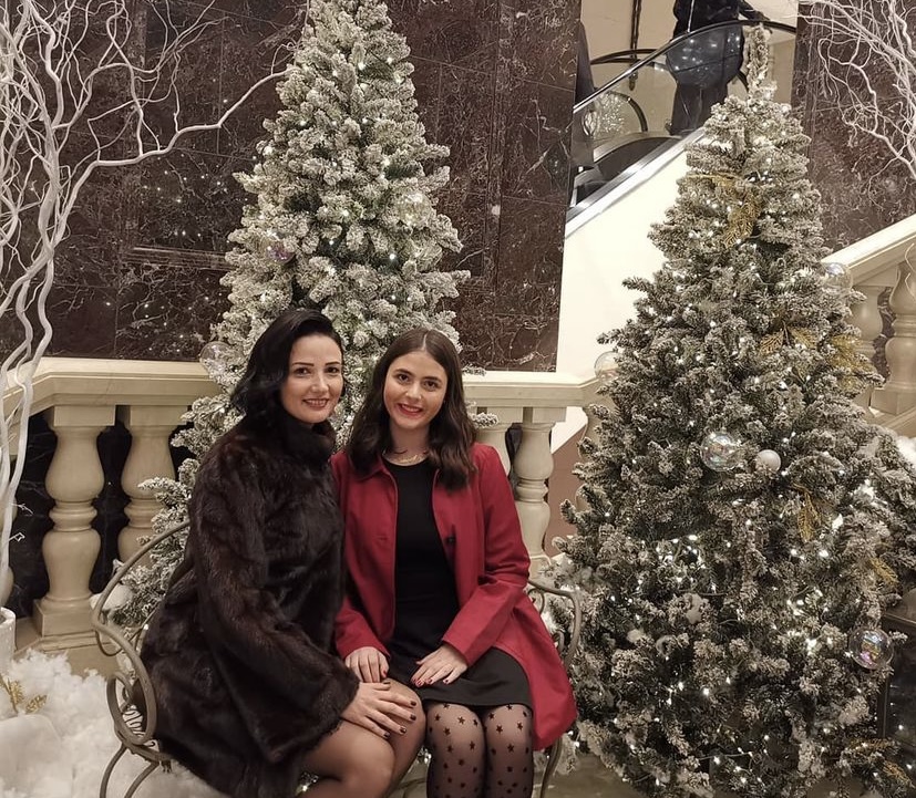 Ariana Papazian with her mother, Delia