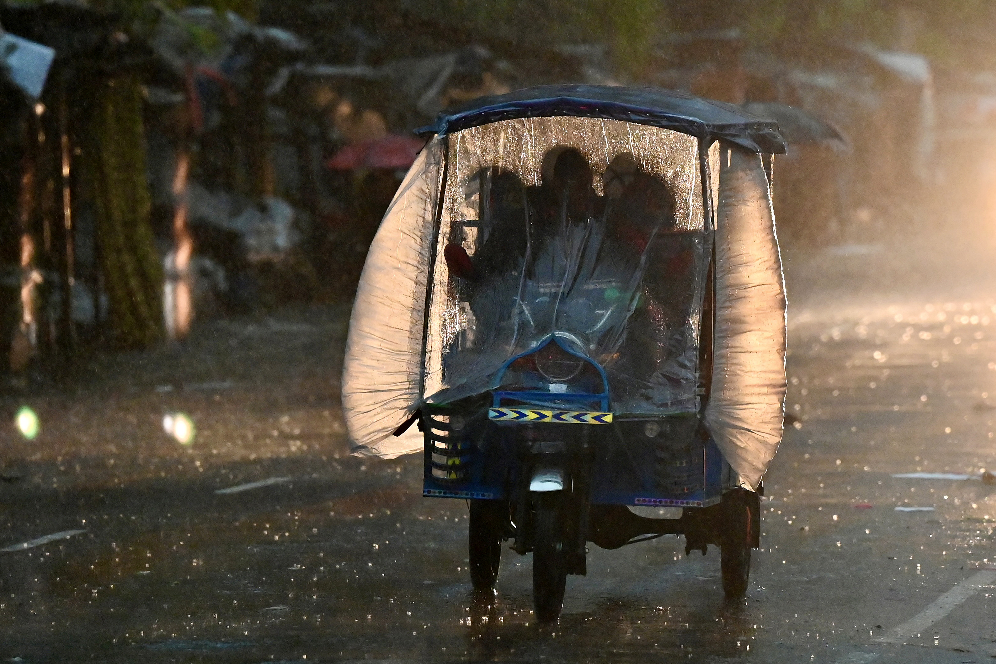 cyclone Sitrang