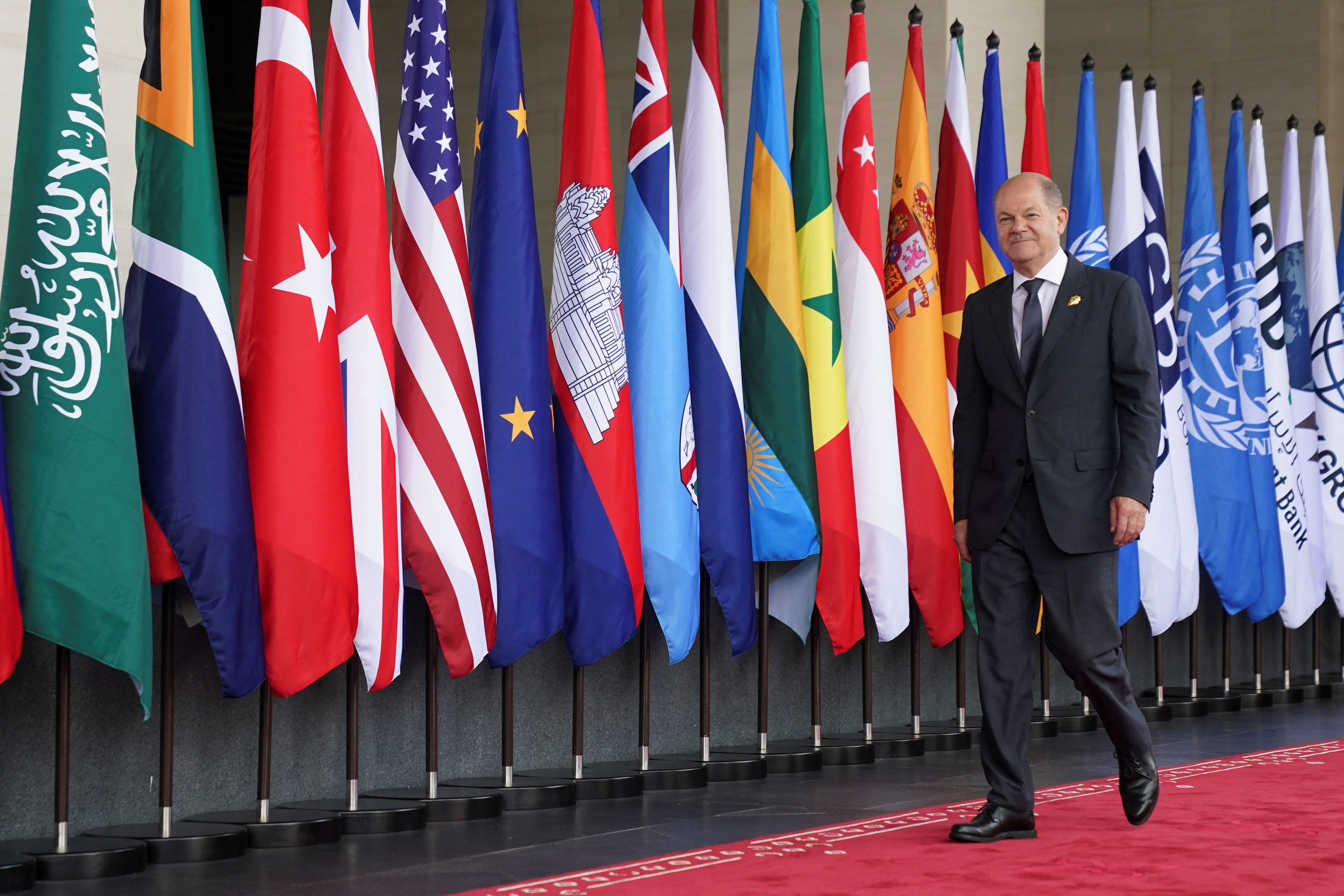 German Chancellor Olaf Scholz arrives for the G20 leaders' summit in Nusa Dua, Bali, Indonesia, November 15, 2022. REUTERS/Kevin Lamarque/Pool