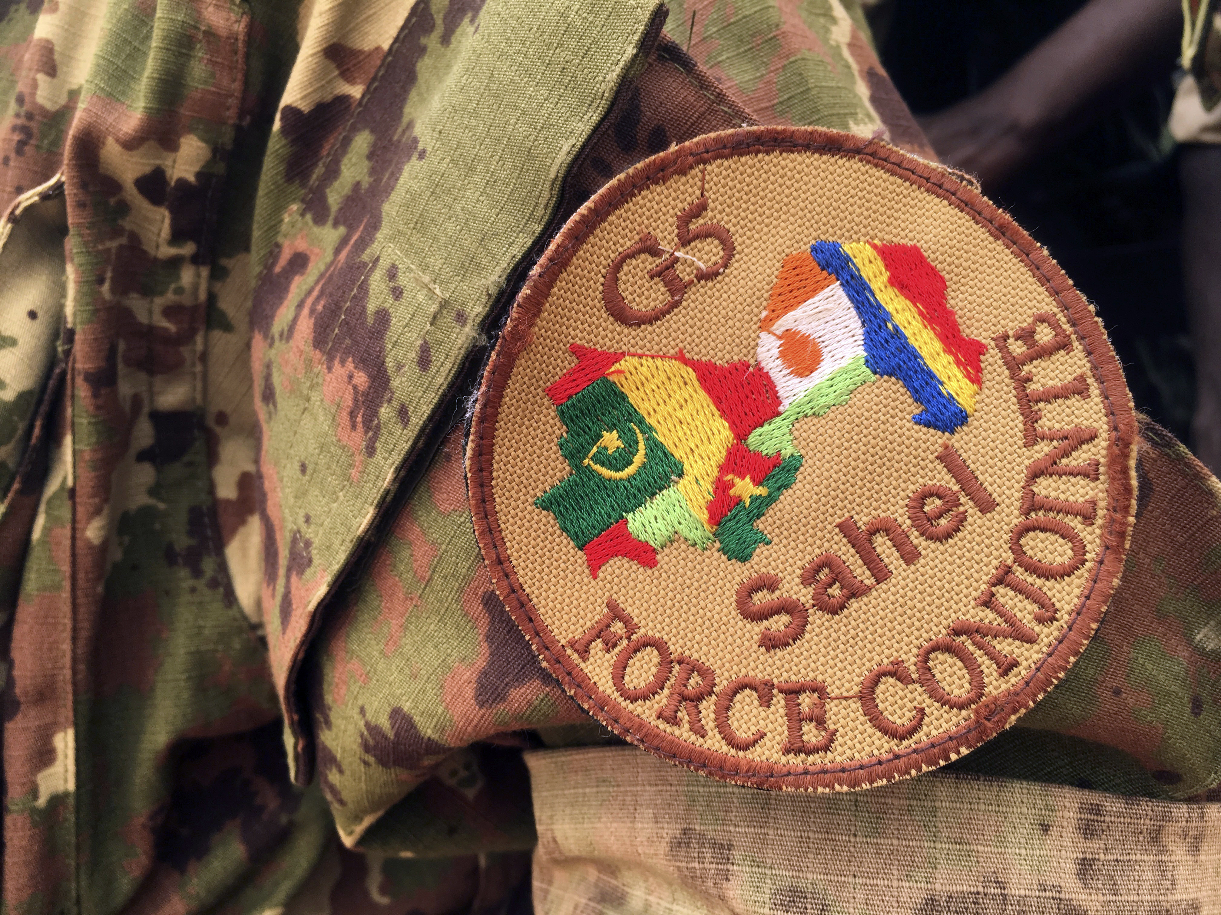 A badge on a military uniform, depicting the five-nation West African counter terror force in the Sahel
