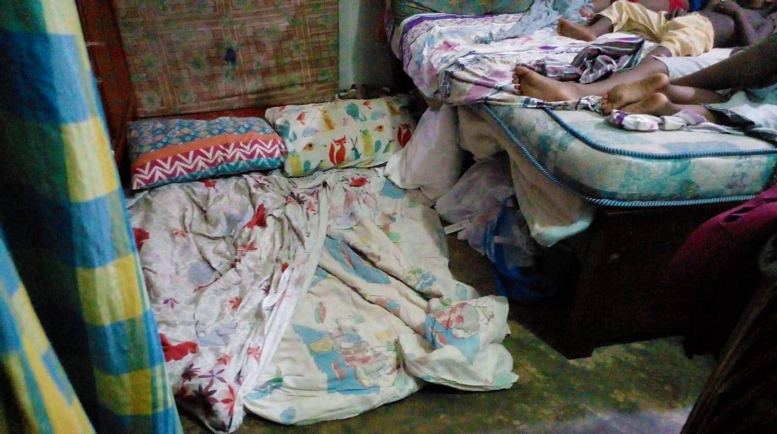 A small bedroom in a house in Sri Lanka