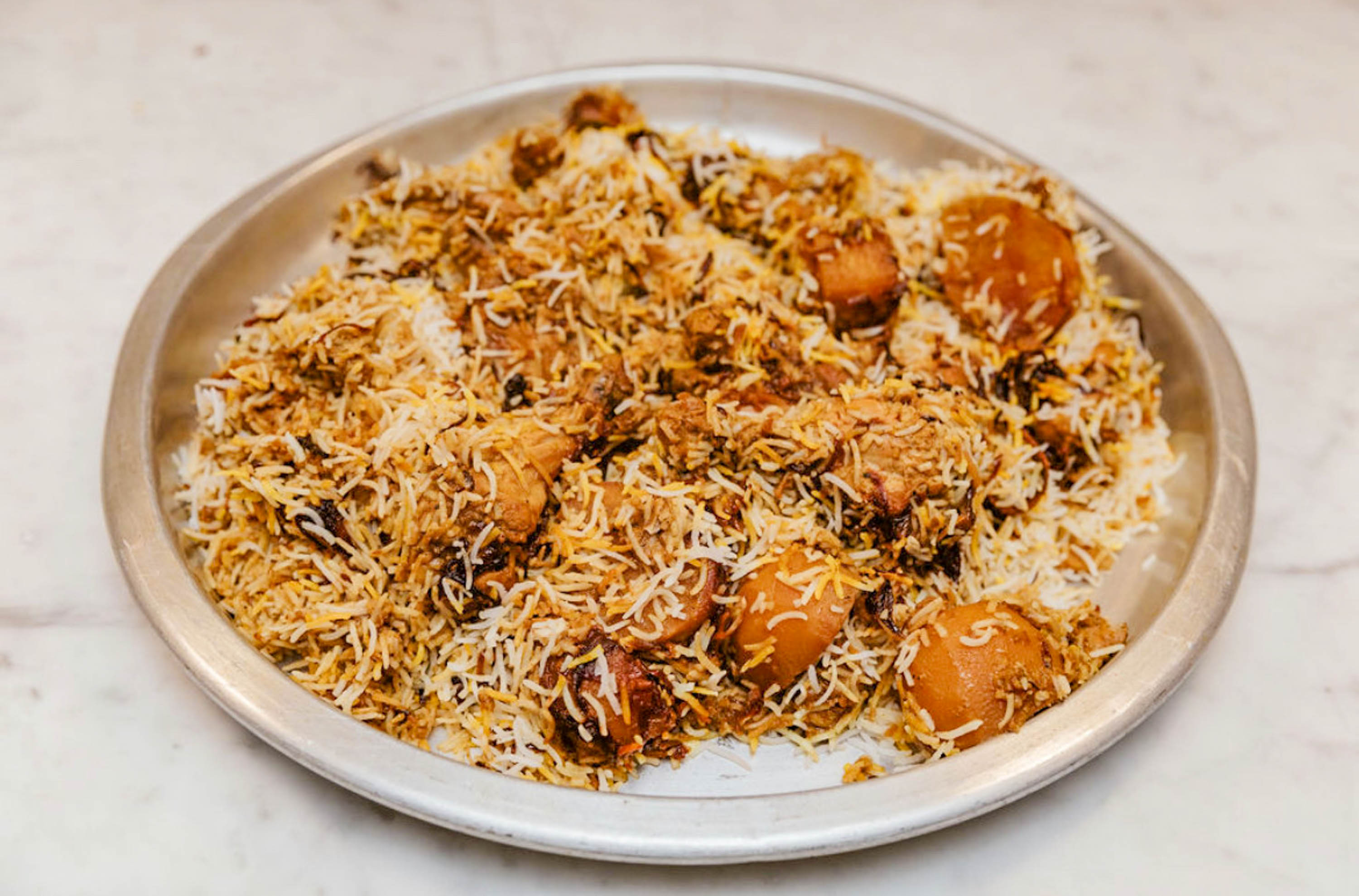 Chicken zorbiyan served on a plate