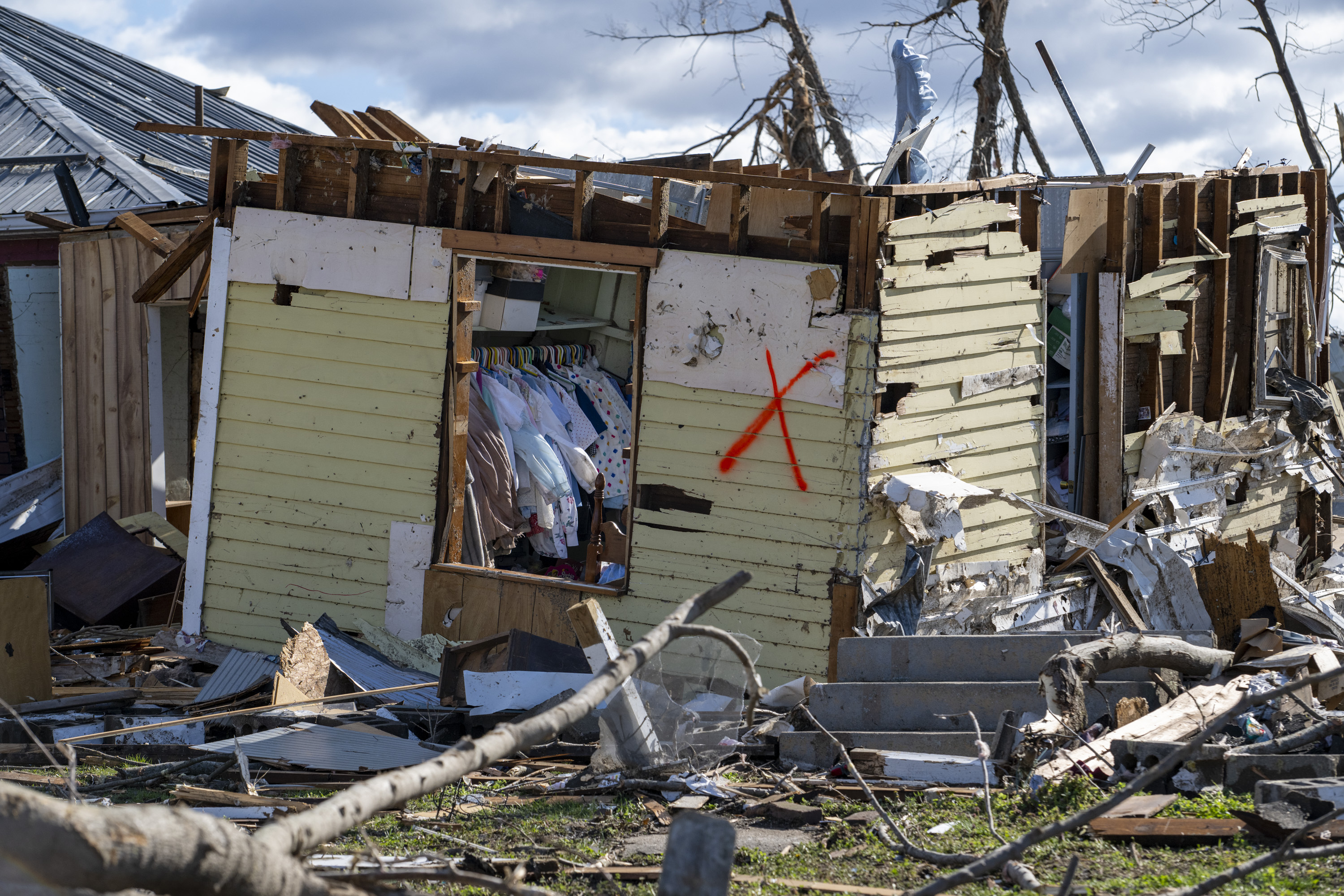 Damage from a tornado in Sullivan, Indiana 