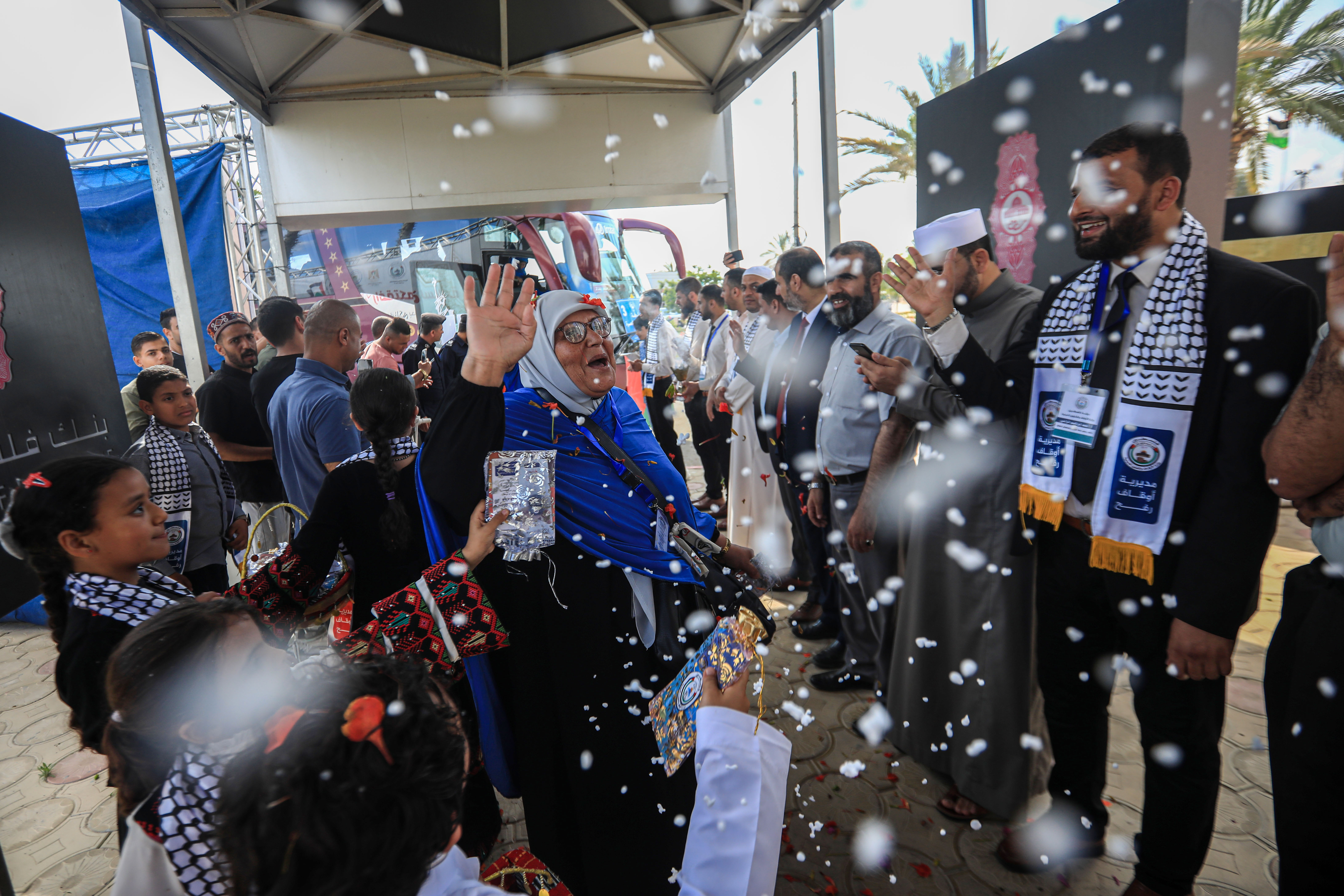 Ceremonies to welcome pilgrims