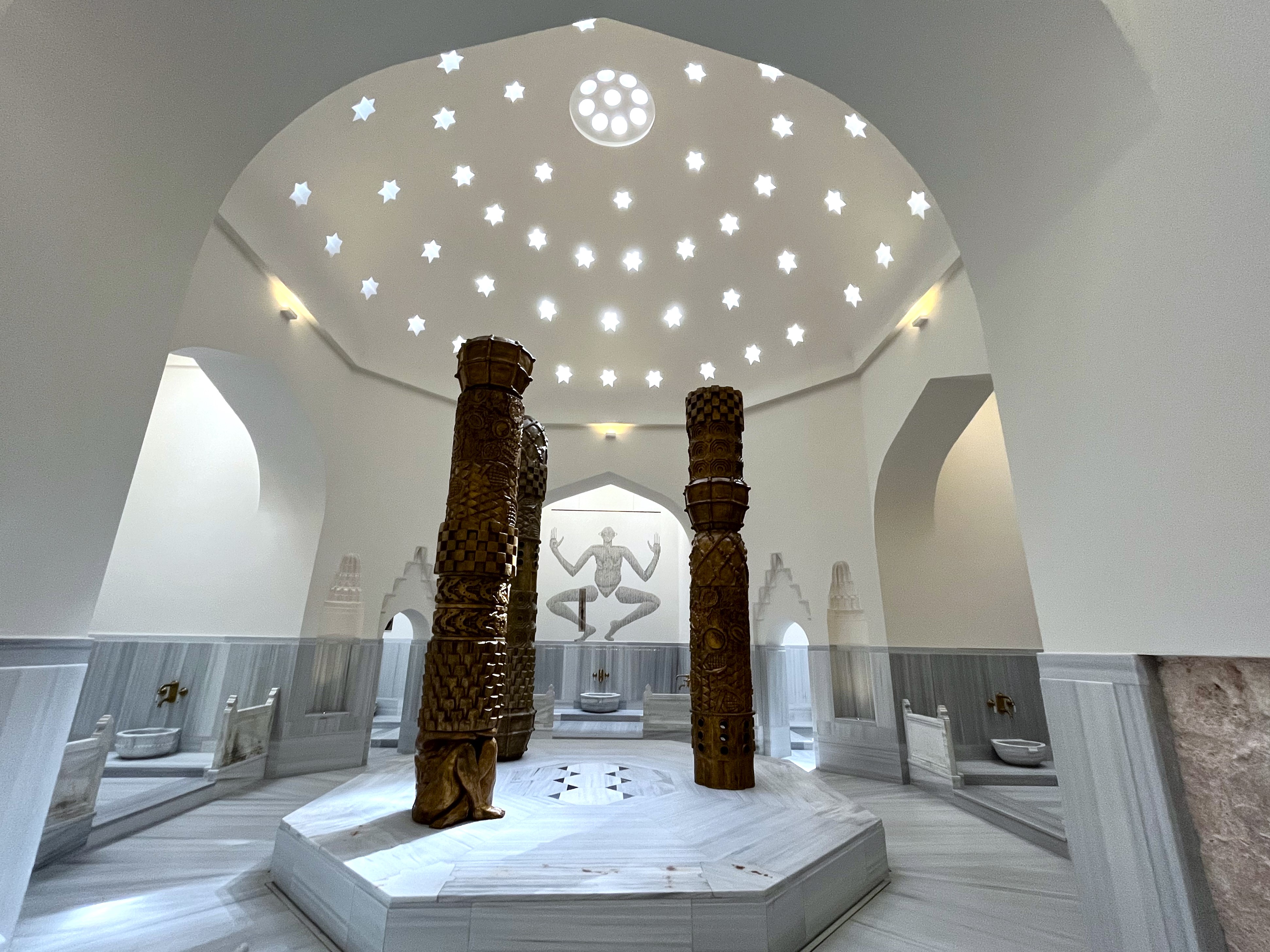 Tectonie 3, 4 and 5 (2021), brass and jesmonite multi-part sculptures by Marion Verboom & Eyes Wide Sees Infinite Lives (2023) multimedia suspension piece by Zoe Paul #1