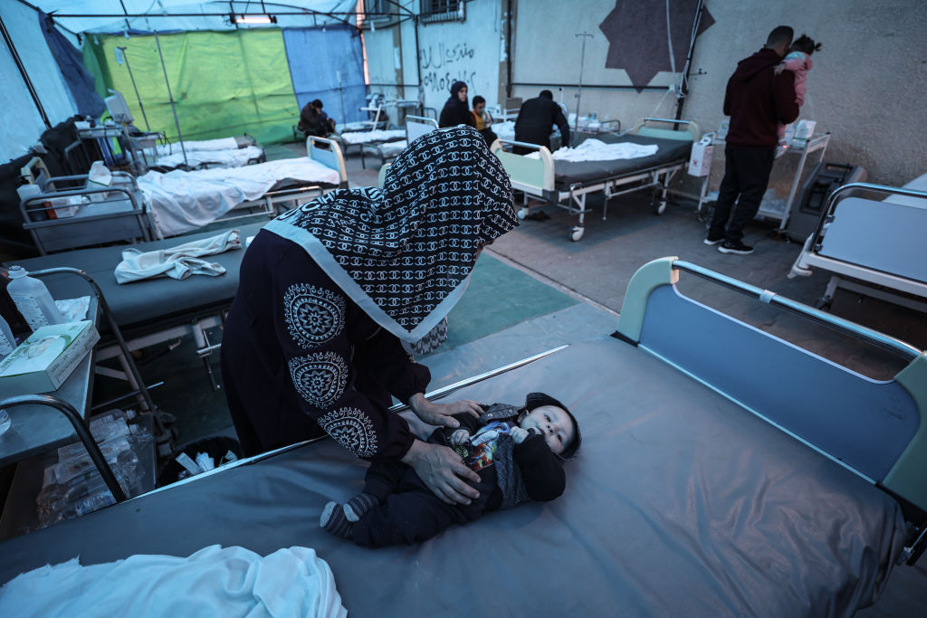 Children suffer from the spread of epidemics and diseases due to an acute shortage of medical medications inside the Kuwaiti Hospital in Rafah.