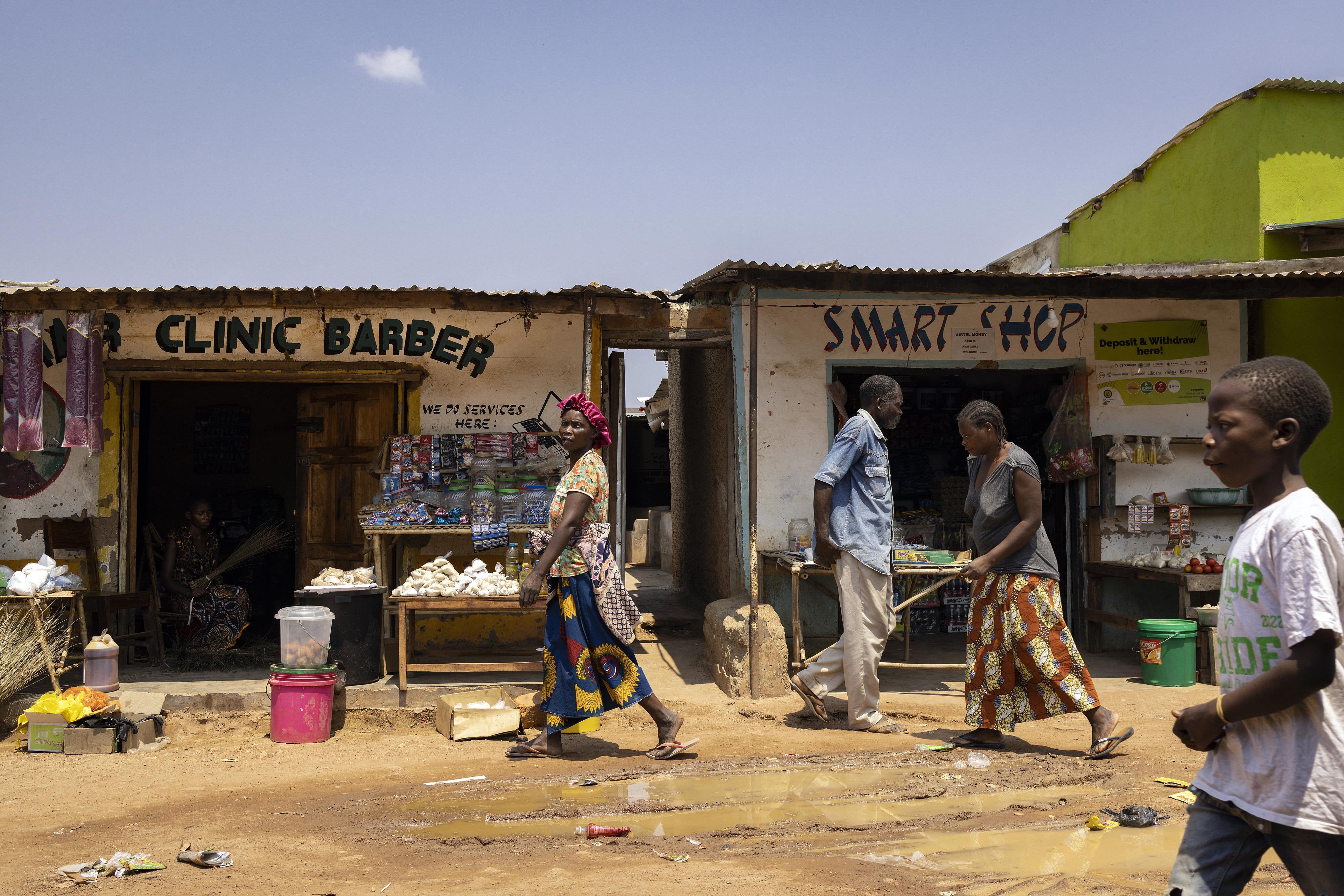 A marketplace in Meheba refugee settlement, Zambia