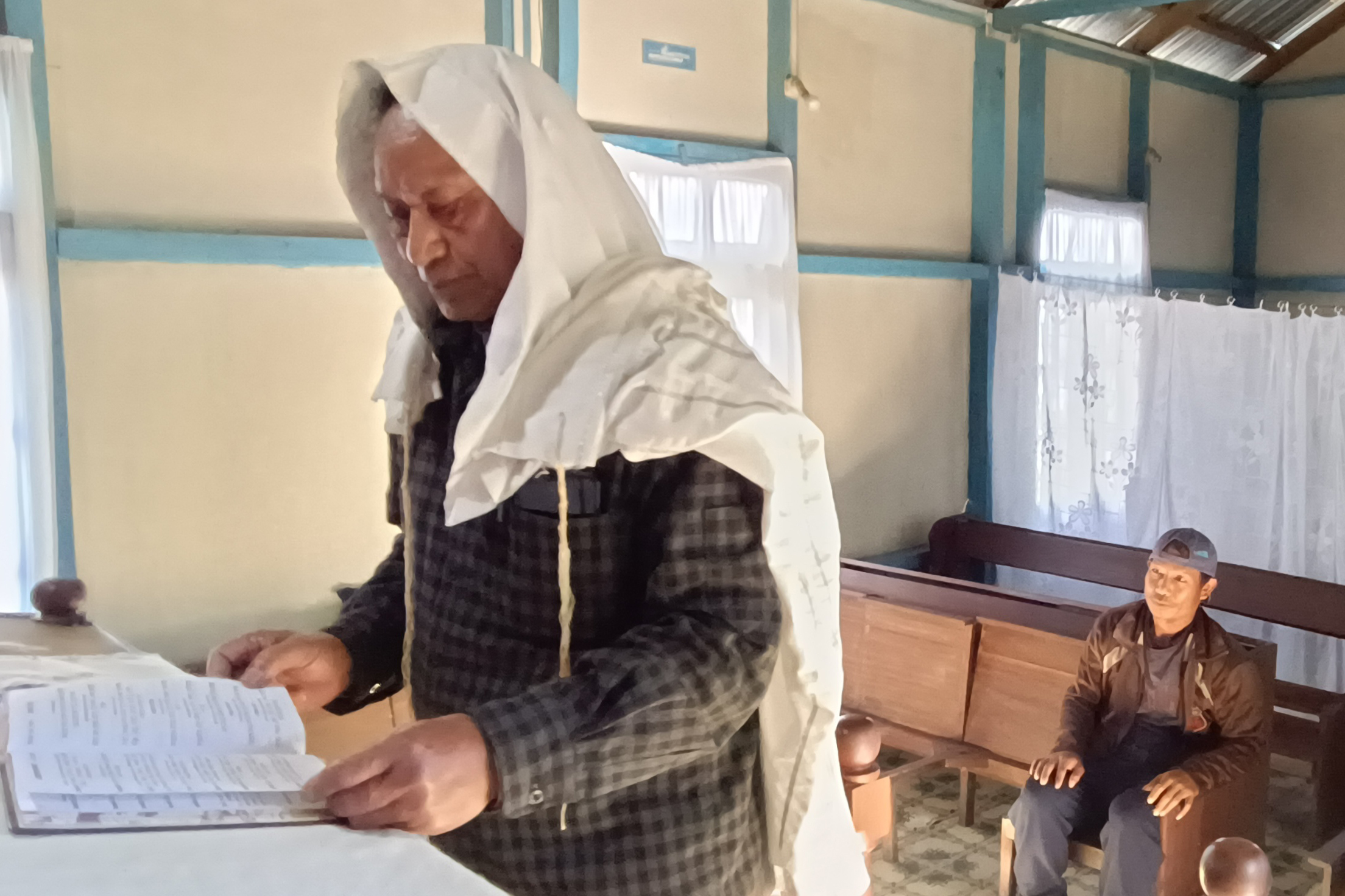 Thansima Thawmte, chairman of Bnei Menashe Council (BMC), Mizoram offering prayers in a synagogue