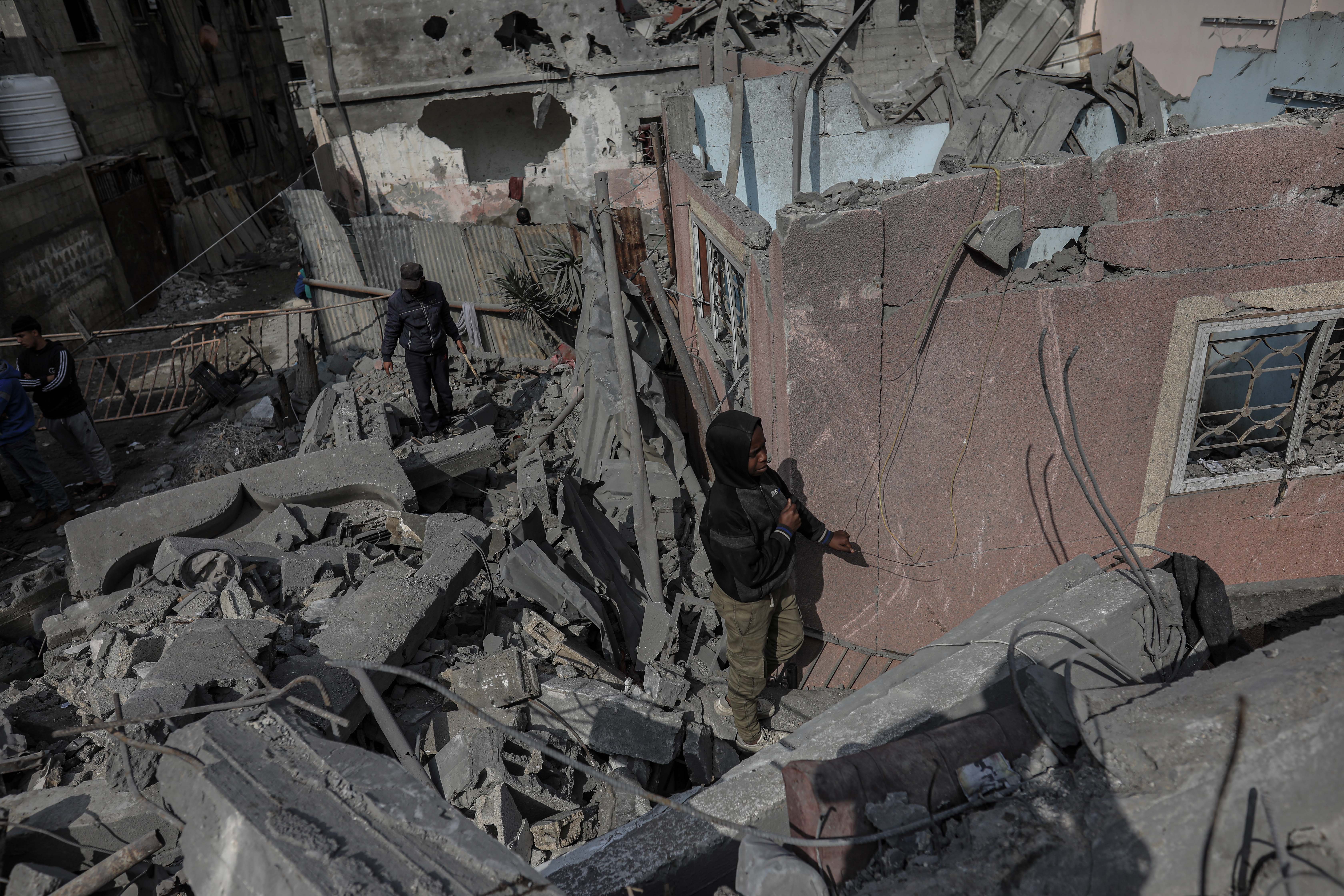 Air strikes in Deir el Balah