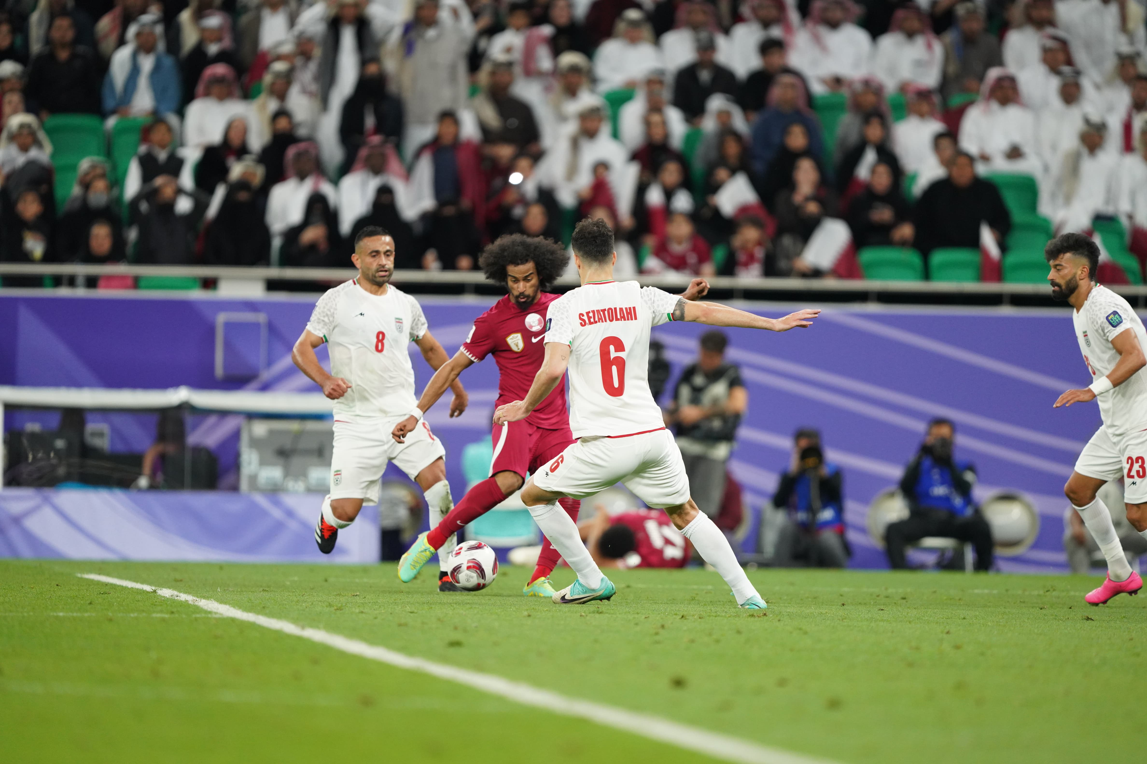 Iran vs Qatar – AFC Asian Cup 2023 semifinal [Sorin Furcoi/Al Jazeera]