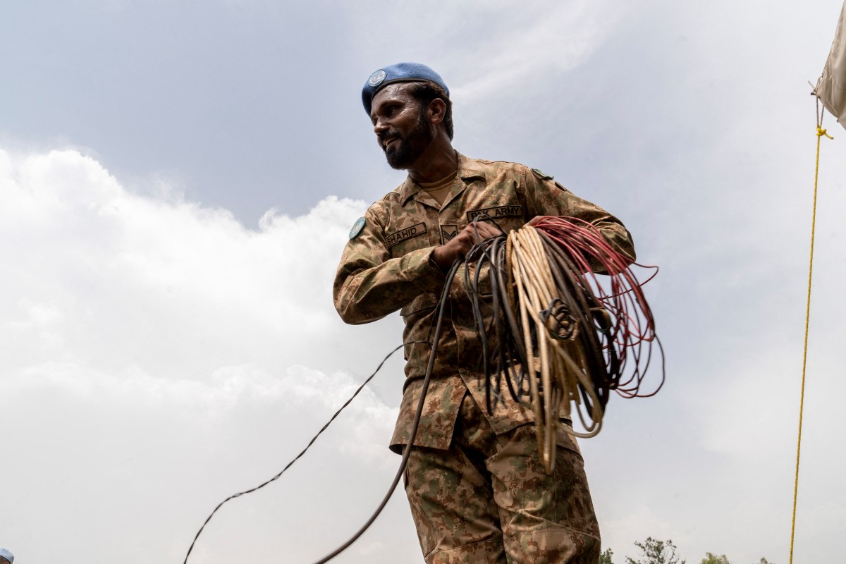 UN peacekeepers begin pullout from war-torn DR Congo