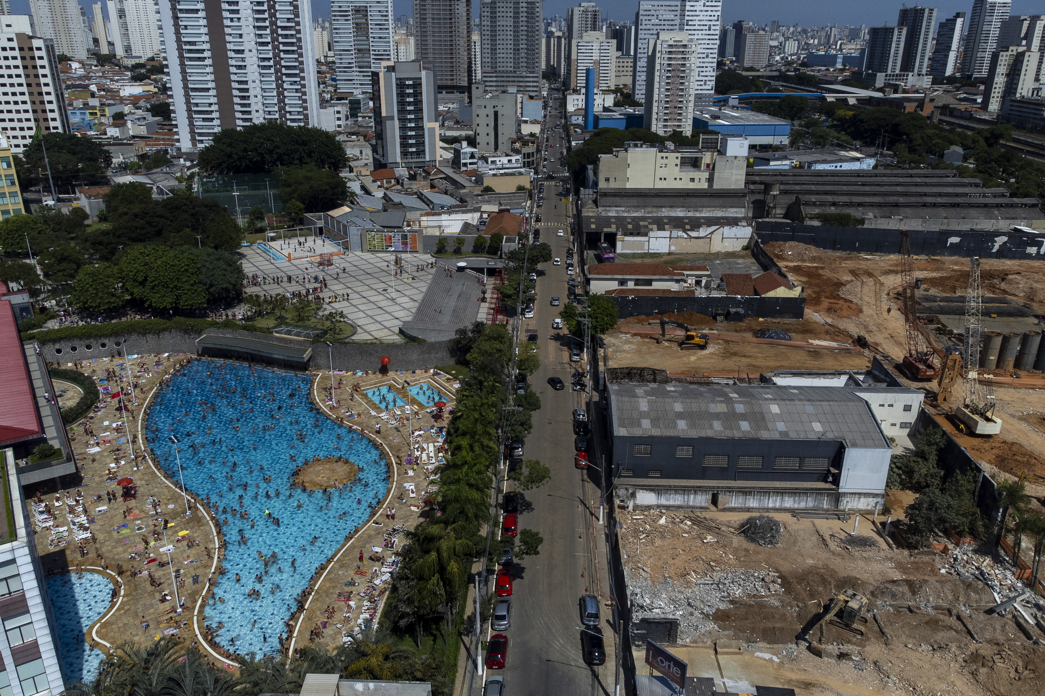 Record heat index of 62.3C scorches Rio de Janeiro