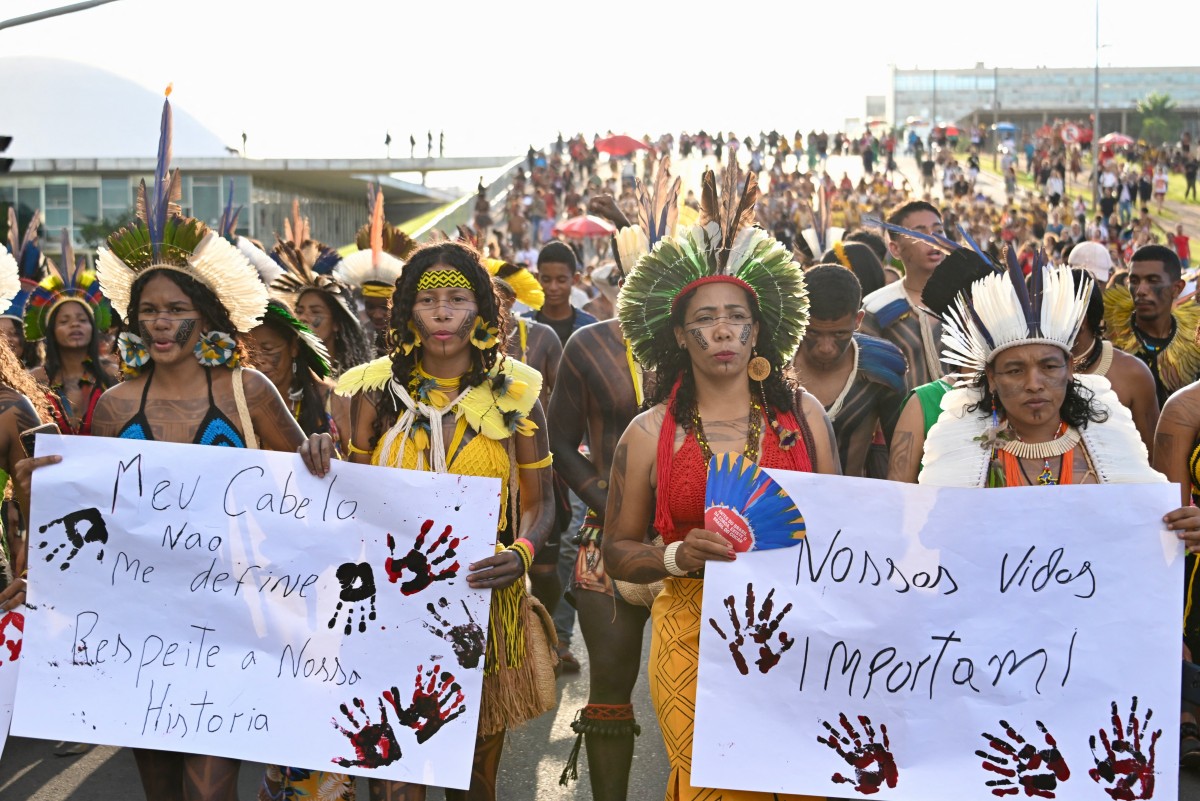 Indigenous peoples in Brazil march to demand land recognition