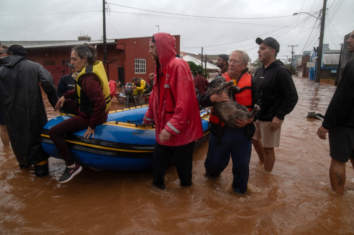 Rains, mudslides kill 29 in southern Brazil's 'worst disaster'