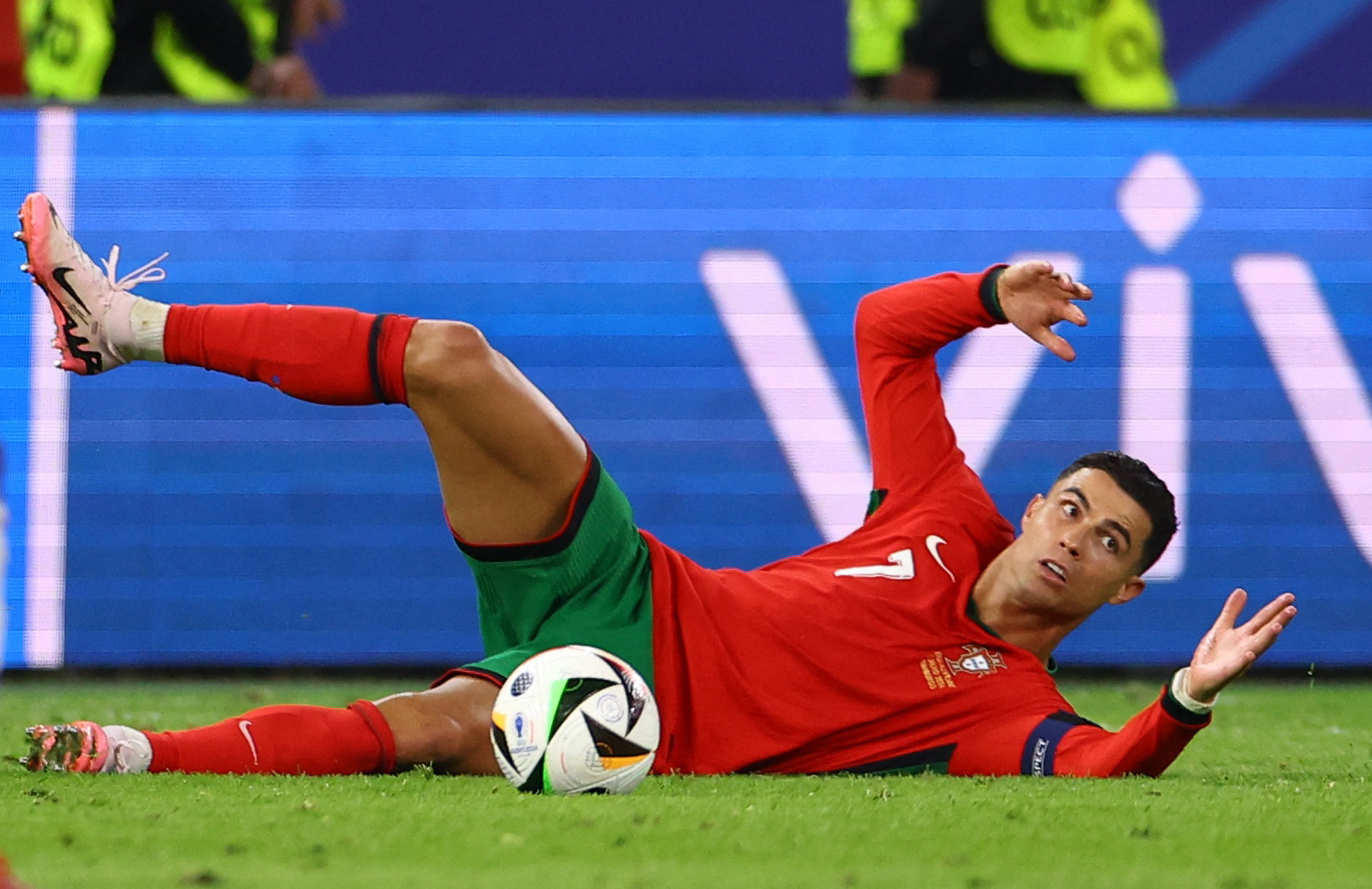 Soccer Football - Euro 2024 - Quarter Final - Portugal v France - Hamburg Volksparkstadion, Hamburg, Germany - July 5, 2024 Portugal's Cristiano Ronaldo reacts REUTERS/Lisi Niesner