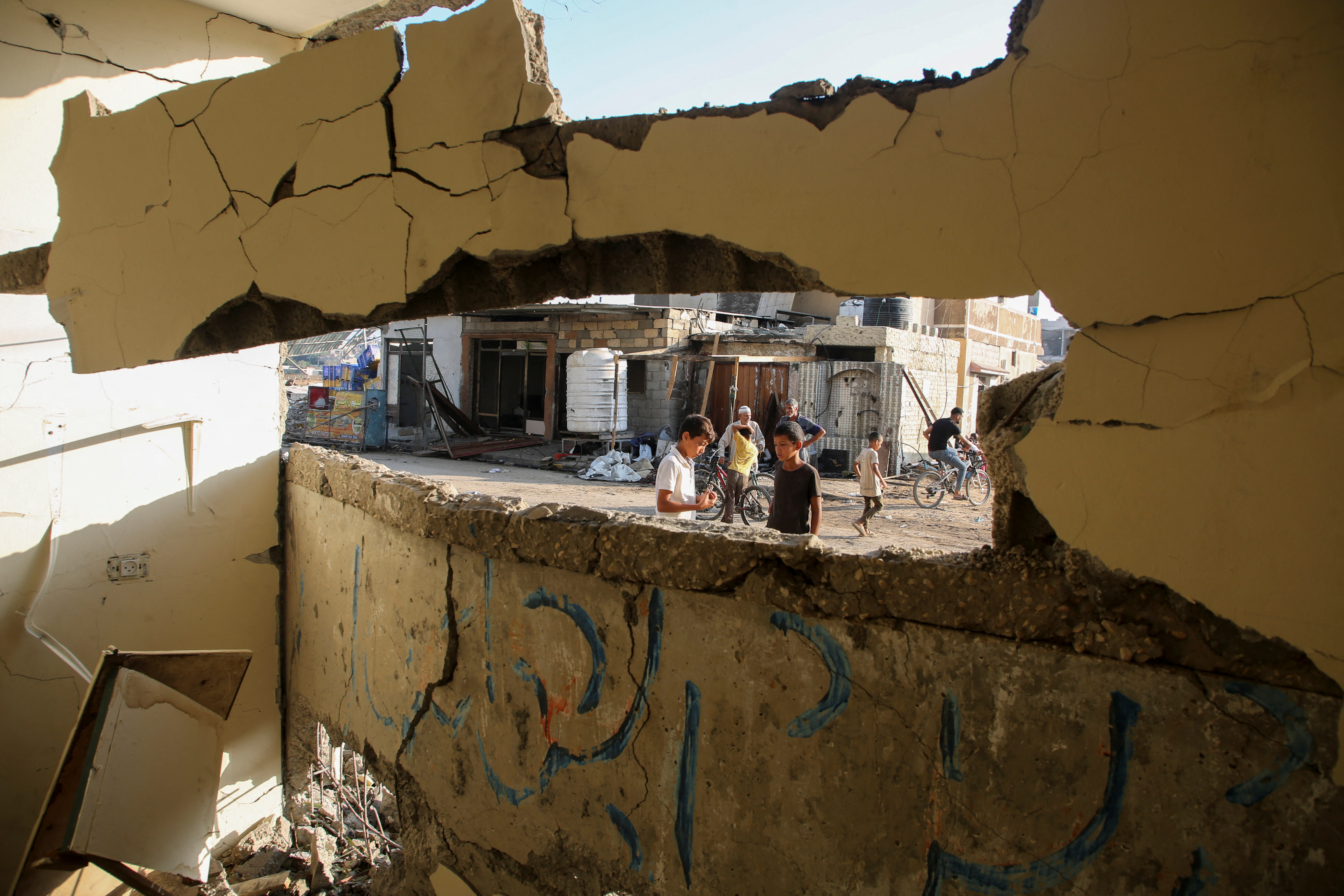 Deadly Israeli strike hits school turned shelter in southern Gaza