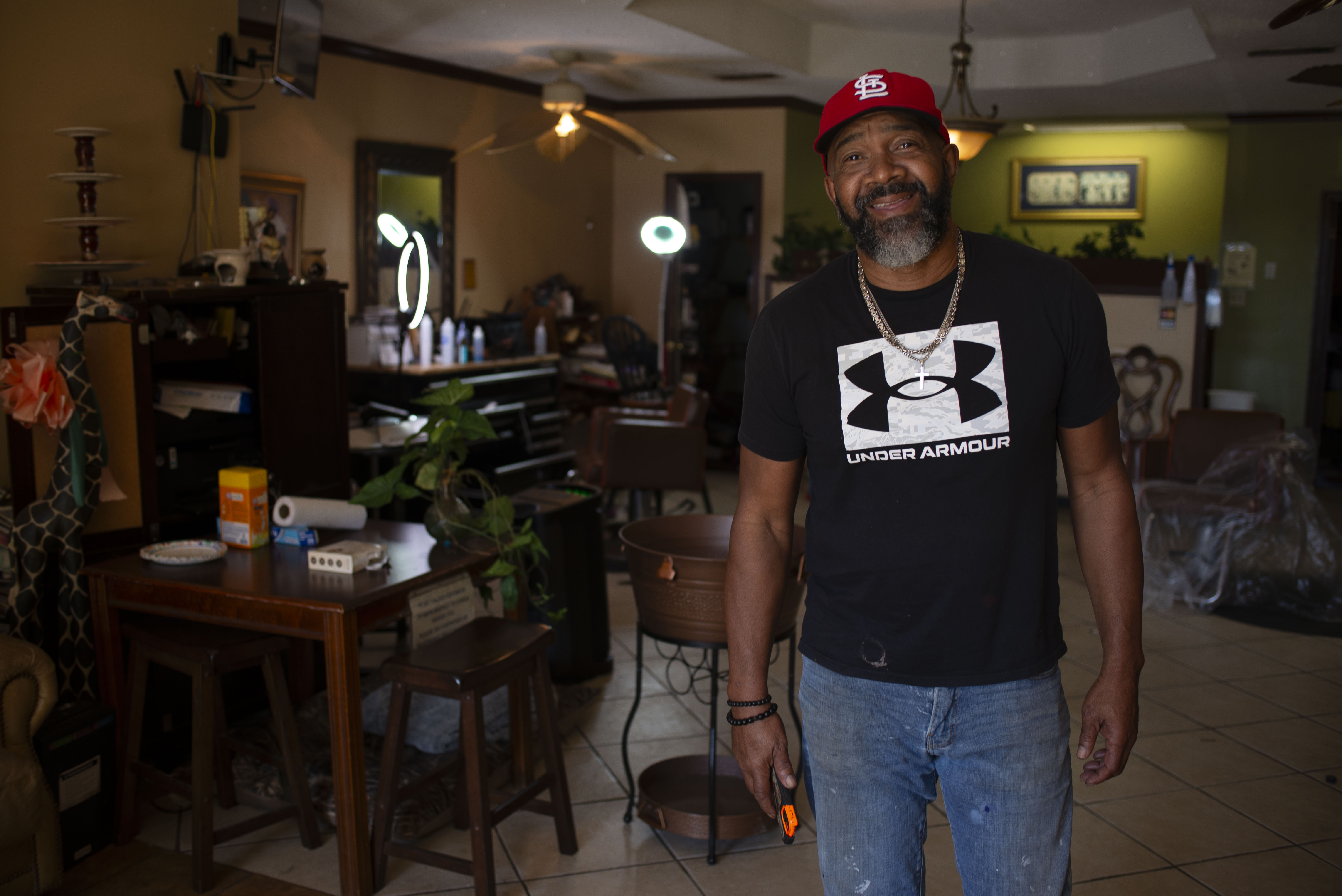 Barber Garrett Milton in his shop in Fort Valley